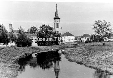 Regulácia potoka po skončení - r.1987 Regulácia potoka po skončení - r.1987