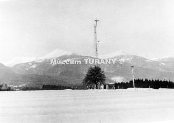 Retranslačný vysielač TV na Tibíne postavený v 196 Retranslačný vysielač TV na Tibíne postavený v 196