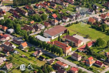 Letecký pohľad na Turany - júl 2019 - foto č.11 Letecký pohľad na Turany - júl 2019 - foto č.11